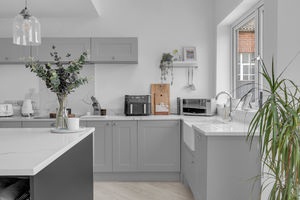 Photo 16- click for photo gallery